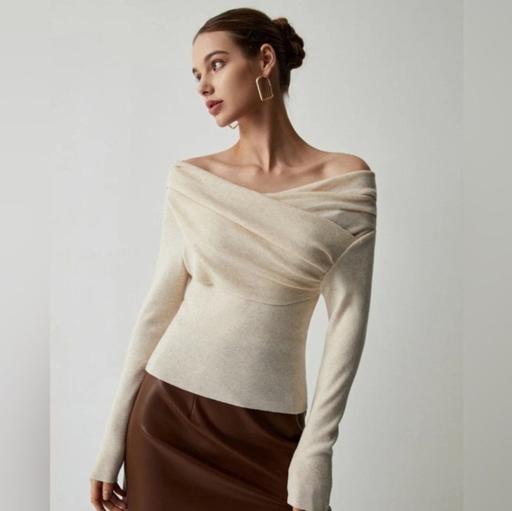 NWT Commence Elegant Cream Off-Shoulder Women's Knit Top - L - Picture 5 of 6